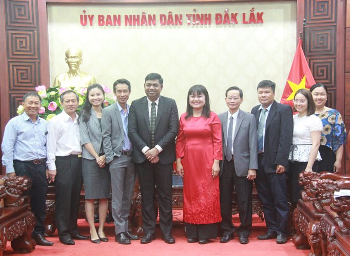 Tổng Lãnh sự Ấn Độ tại Thành phố Hồ Chí Minh làm việc tại tỉnh 